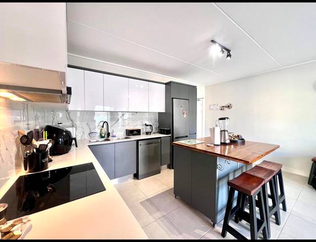 2 BEDROOM PROPERTY TO RENT IN THE HUNTSMAN
